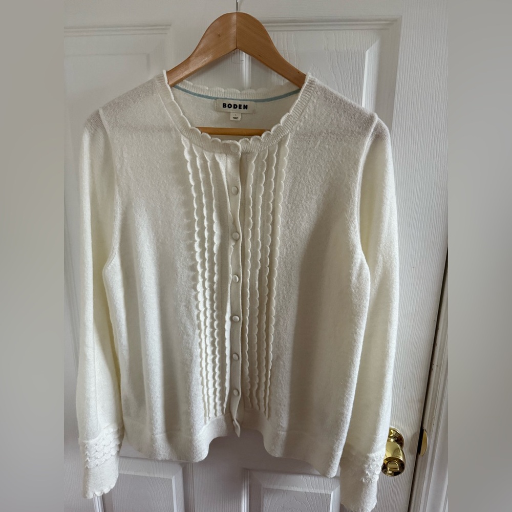Boden Women's Cream Cardigan Sweater